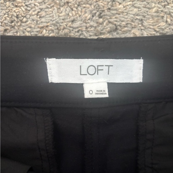 EUC LOFT RIVIERA WOMEN’S BLACK SHORTS - Picture 6 of 8